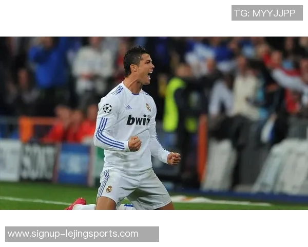 C罗与全球足球明星的精彩瞬间照片集锦展示